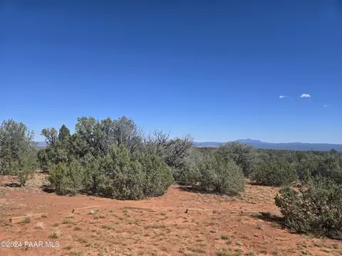 lot82 Howling Wolf, Ash Fork, AZ 86320 photo 13