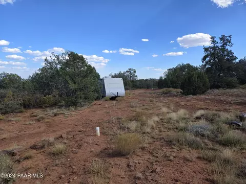 lot82 Howling Wolf, Ash Fork, AZ 86320 photo 14