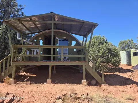 lot82 Howling Wolf, Ash Fork, AZ 86320