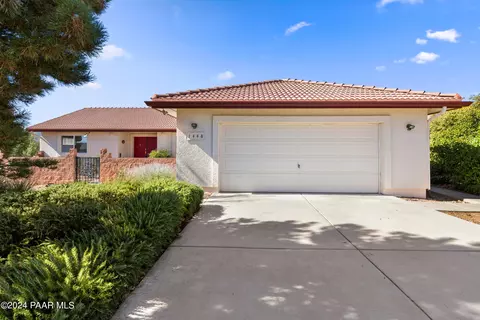 1448 N Overlook Dr, Dewey-humboldt, AZ 86327
