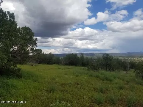 2271 W Roberts Rd, Williams, AZ 86046