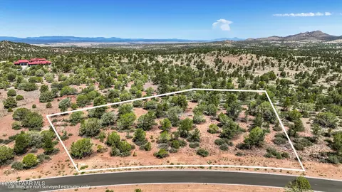 5596 W Meriah Ln, Prescott, AZ 86305