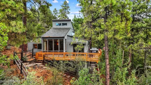 5831 W Pine Cv, Prescott, AZ 86305
