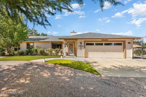 2030 Val Vista Dr, Chino Valley, AZ 86323
