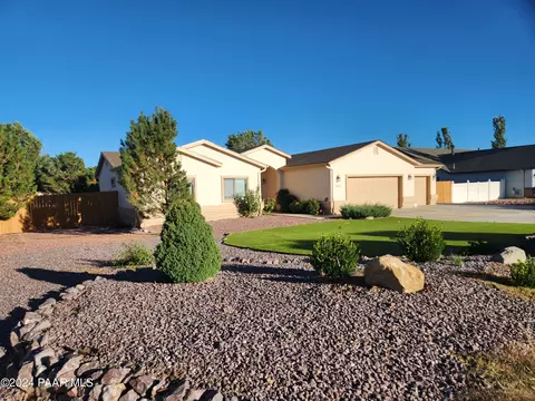 637 Cherry Creek Ln, Chino Valley, AZ 86323