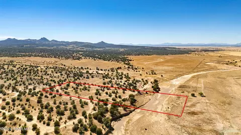 0 W Curtis Ranch Rd, Paulden, AZ 86334