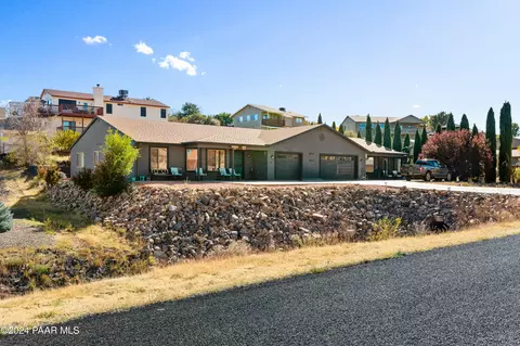 9825 E Magma Dr, Prescott Valley, AZ 86314
