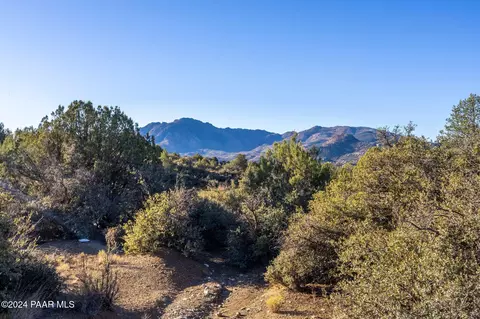 001 N Deer Hill Ln, Prescott, AZ 86305