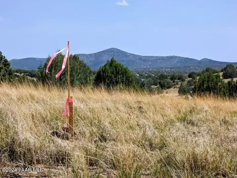 333 Mile High Rd, Ash Fork, AZ 86320 photo 2