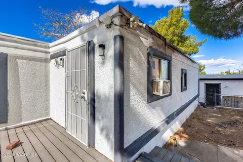 20570 E Larry Ln, Mayer, AZ 86333 photo 9