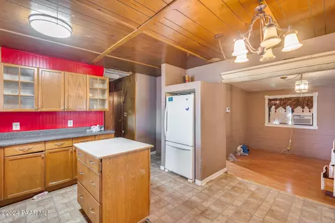 20570 E Larry Ln, Mayer, AZ 86333 photo 13