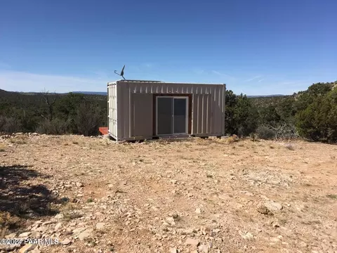 211 Indigenous Way, Ash Fork, AZ 86320 photo 2