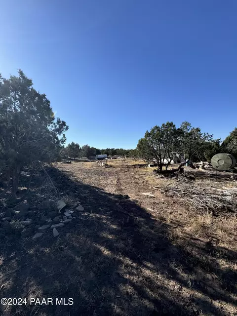 1734 W Skyline Dr, Williams, AZ 86046