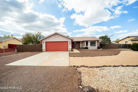 5680 N Cattlemen Dr, Prescott Valley, AZ 86314