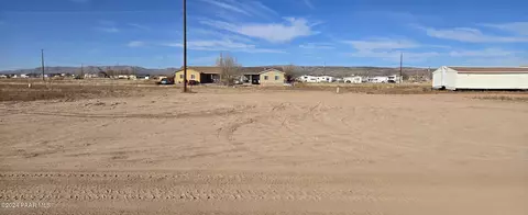 430 W Guymas Trl, Paulden, AZ 86334