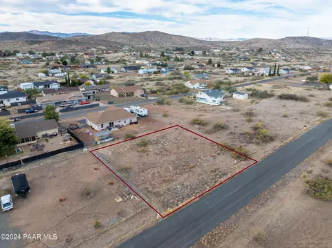 20171 E Cholla Dr, Mayer, AZ 86333 photo 4