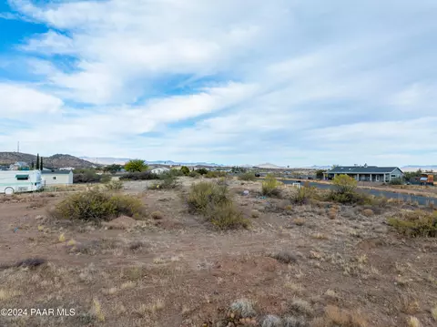20171 E Cholla Dr, Mayer, AZ 86333 photo 8