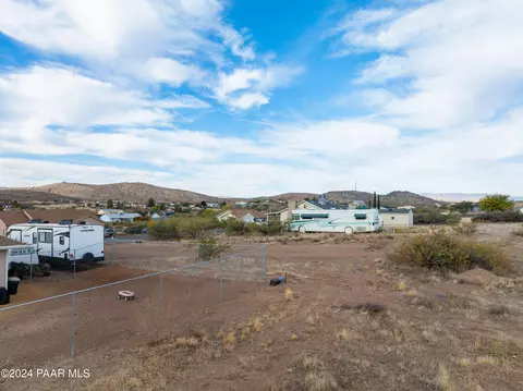20171 E Cholla Dr, Mayer, AZ 86333 photo 9