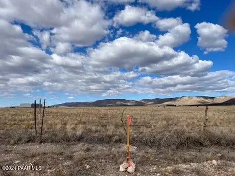 303-05 153 Parcel J, Paulden, AZ 86334