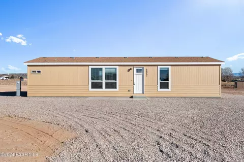 24901 N Patricia Rd, Paulden, AZ 86334
