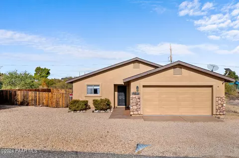 20644 E Hereford Dr, Mayer, AZ 86333