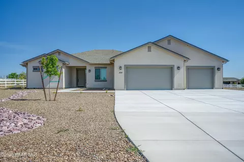 1438 W Anne Marie Dr, Chino Valley, AZ 86323