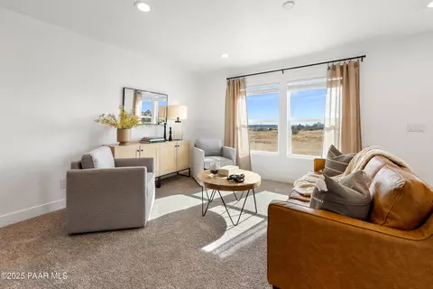 320 E Abra Rd, Paulden, AZ 86334 photo 4