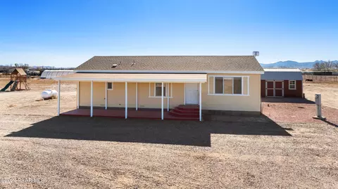2925 W Big Chino Rd, Paulden, AZ 86334