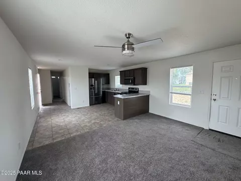 350 E Alder Ln, Paulden, AZ 86334 photo 5