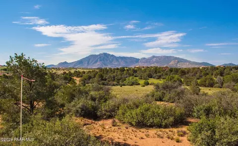 3 N Rimfire Rd, Prescott, AZ 86305