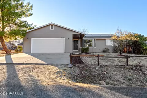 5090 N Long Rifle Rd, Prescott Valley, AZ 86314