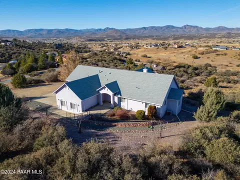 14324 E Meadow Rd, Dewey-humboldt, AZ 86327