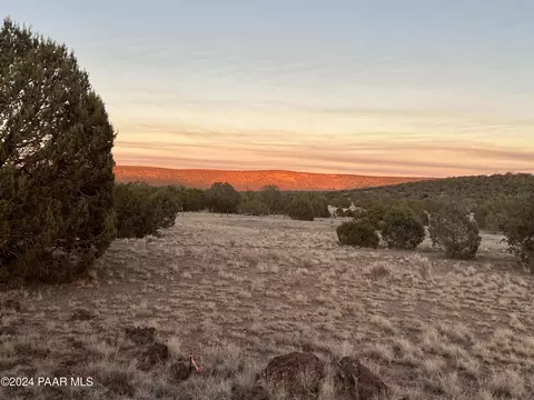 2649 N Ann Ln, Ash Fork, AZ 86320