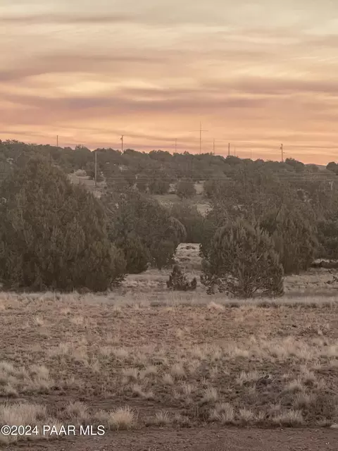 2649 N Ann Ln, Ash Fork, AZ 86320 photo 6