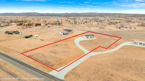 1398 W Big Chino Rd, Paulden, AZ 86334