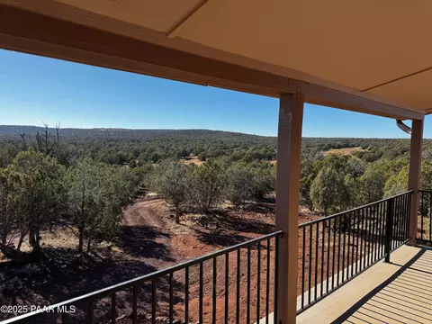 Exterior - 3550 Camp Rd, Ash Fork, AZ 86320 photo 6 of 7