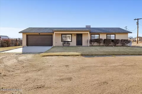 1384 Freedom Ct, Chino Valley, AZ 86323