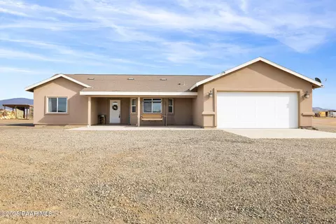 10375 N Lawrence Ln, Prescott Valley, AZ 86315