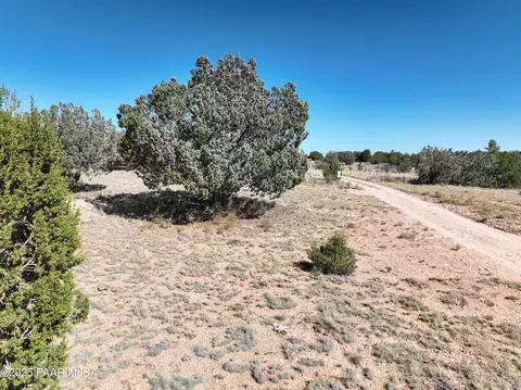 253 Brothers Blvd # A, Seligman, AZ 86337