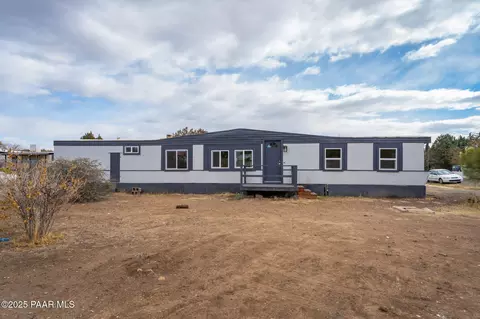 20770 E Zaragoza Dr, Mayer, AZ 86333