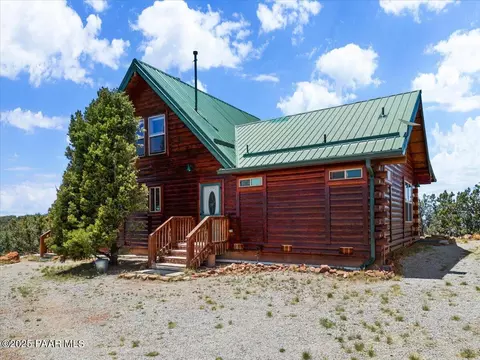 55200 N Duffis Bluff Rd, Seligman, AZ 86337