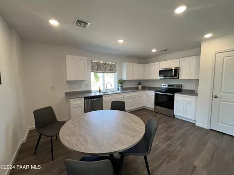 19941 E Ocotillo Dr, Mayer, AZ 86333 photo 7