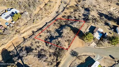 17450 E Meadow Ln, Mayer, AZ 86333 photo 6