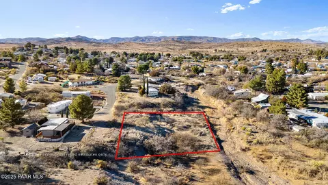 17450 E Meadow Ln, Mayer, AZ 86333 photo 4