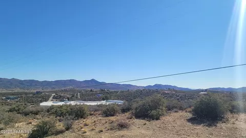 11655 E Yavapai Dr, Dewey, AZ 86327 photo 5