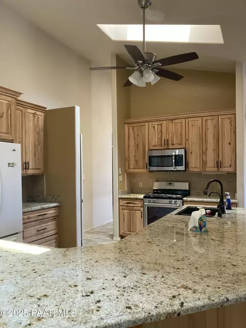 11655 E Yavapai Dr, Dewey, AZ 86327 photo 12