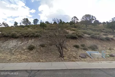 395 Newport Dr, Prescott, AZ 86303