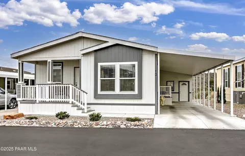 11350 E Sarah Jane Lane 10, Dewey-humboldt, AZ 86327