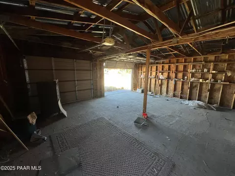 495 E Trails End Rd, Mayer, AZ 86333 photo 5