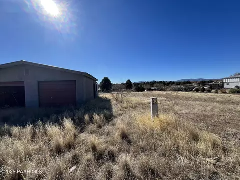 495 E Trails End Rd, Mayer, AZ 86333 photo 6